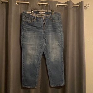 #26 torrid boyfriend jeans